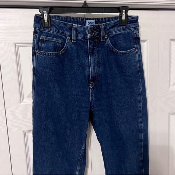 Urban Outfitters BDG Mom Jeans Dark Wash Size 26 - Picture 6 of 13